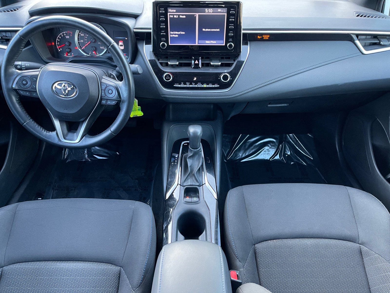 Used 2020 Toyota Corolla SE w/ Carpet Mat Package (TMS) image 10