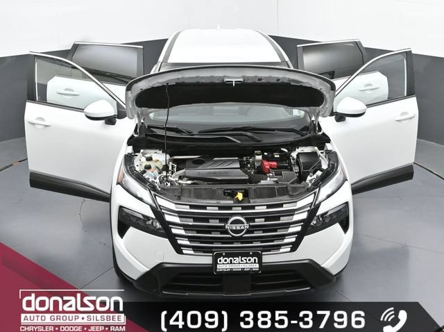 Used 2025 Nissan Rogue SV AWD/4WD image 23