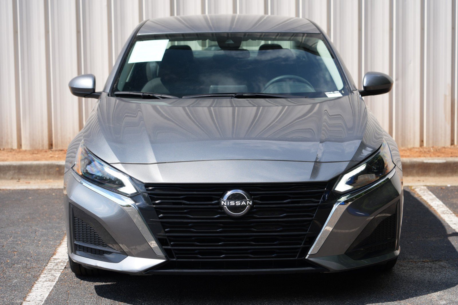 Used 2023 Nissan Altima 2.5 SV FWD image 41