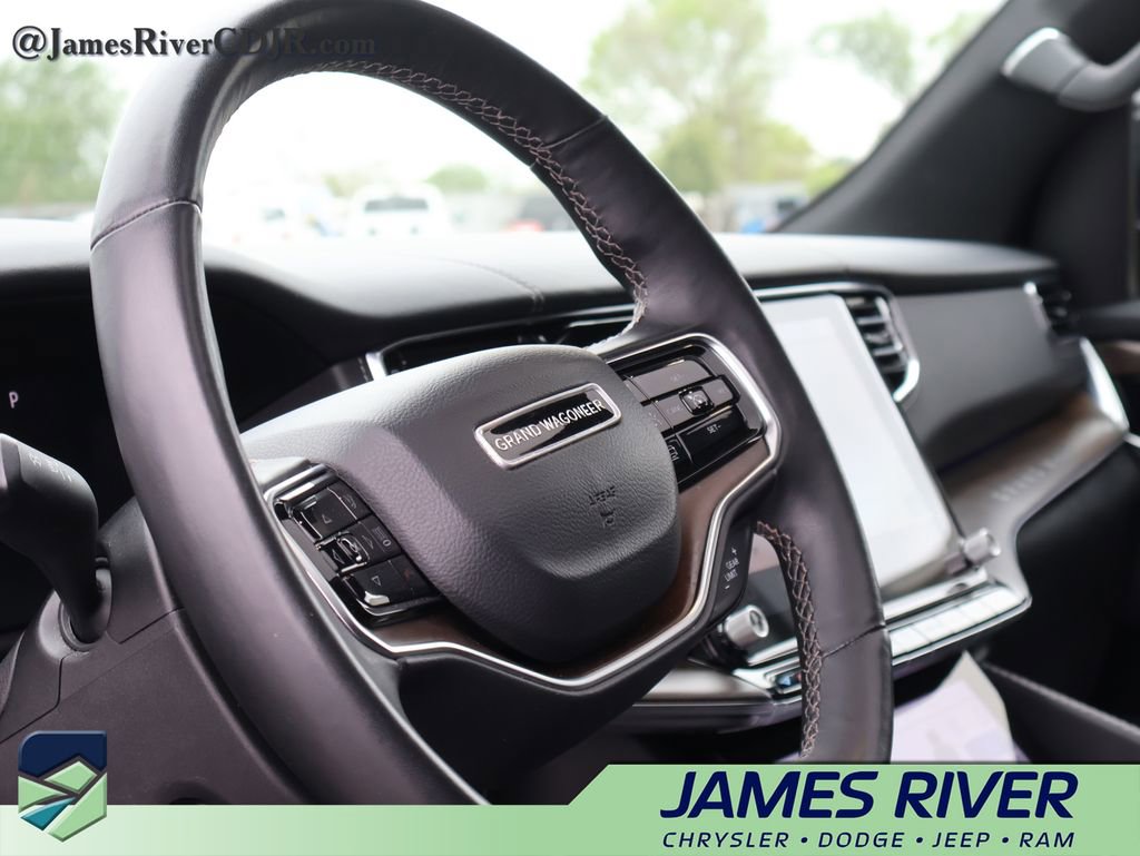 Used 2024 Jeep Grand Wagoneer L 4WD image 28