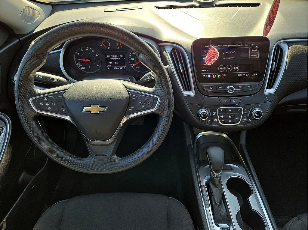 Used 2023 Chevrolet Malibu LT image 17