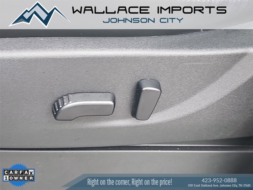 Used 2024 Nissan Frontier SL image 8