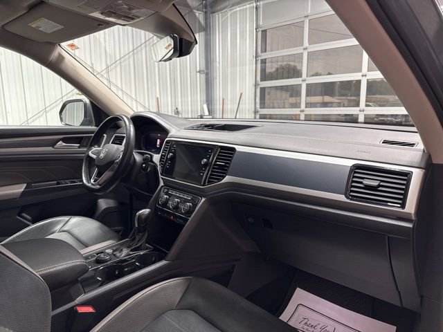 Used 2021 Volkswagen Atlas SEL Premium AWD/4WD image 28