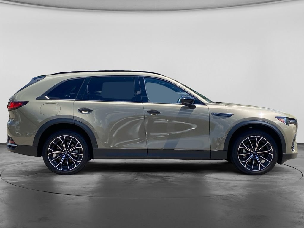 Used 2025 MAZDA CX-70 Plug-In Hybrid w/ Premium Plus AWD/4WD image 7