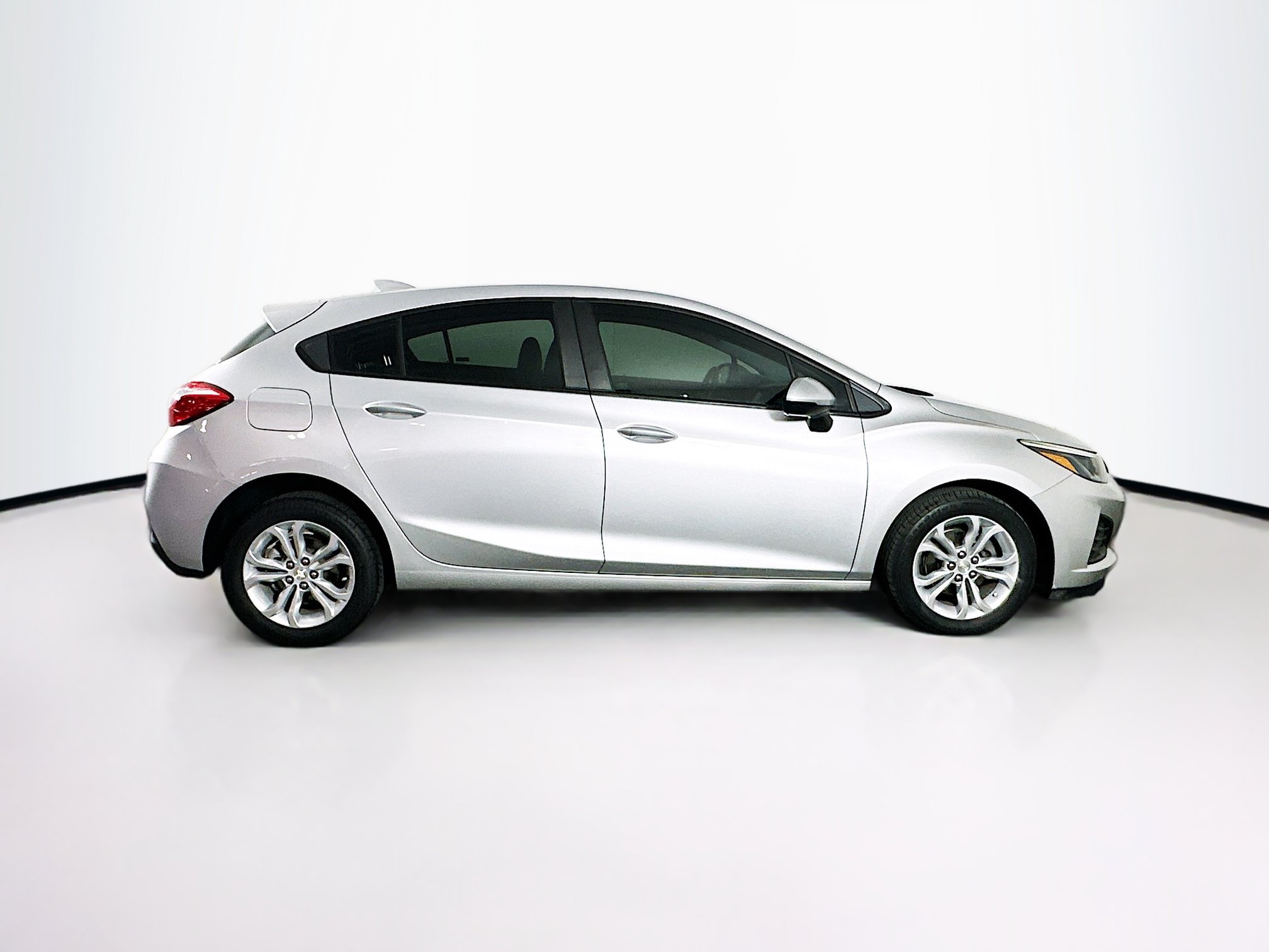 Used 2019 Chevrolet Cruze LT FWD image 10