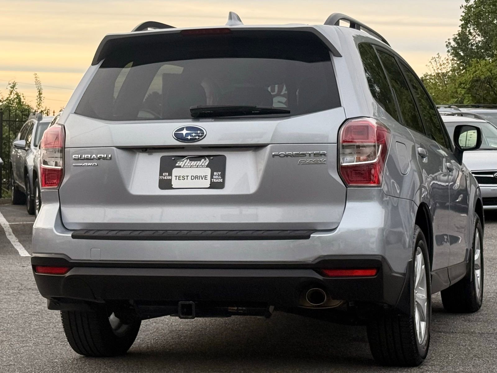 Used 2016 Subaru Forester 2.5i Limited AWD/4WD image 5