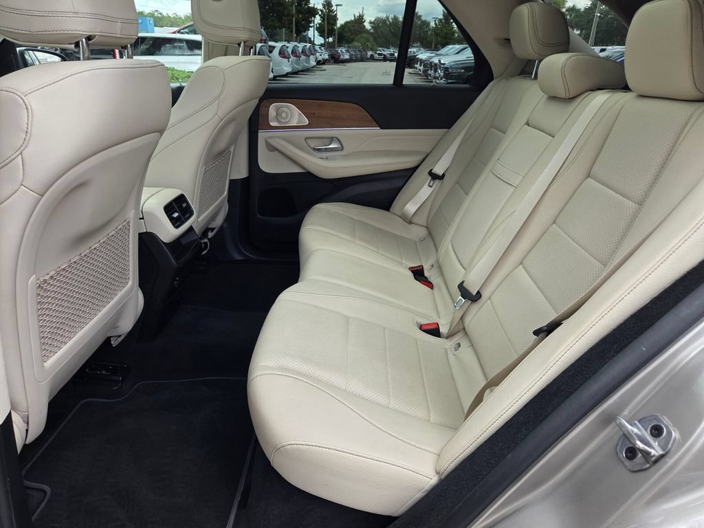 Used 2022 Mercedes-Benz GLE 350 4MATIC image 6
