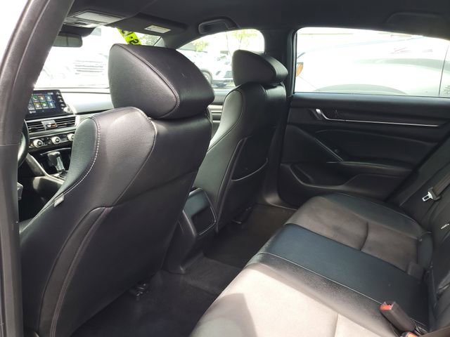 Used 2019 Honda Accord Sport image 9