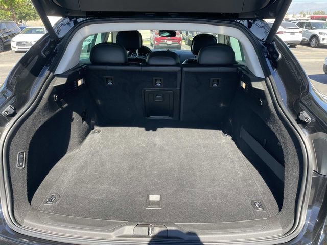 Used 2021 Maserati Levante S image 33