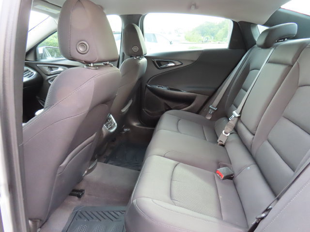 Used 2020 Chevrolet Malibu LT FWD image 27