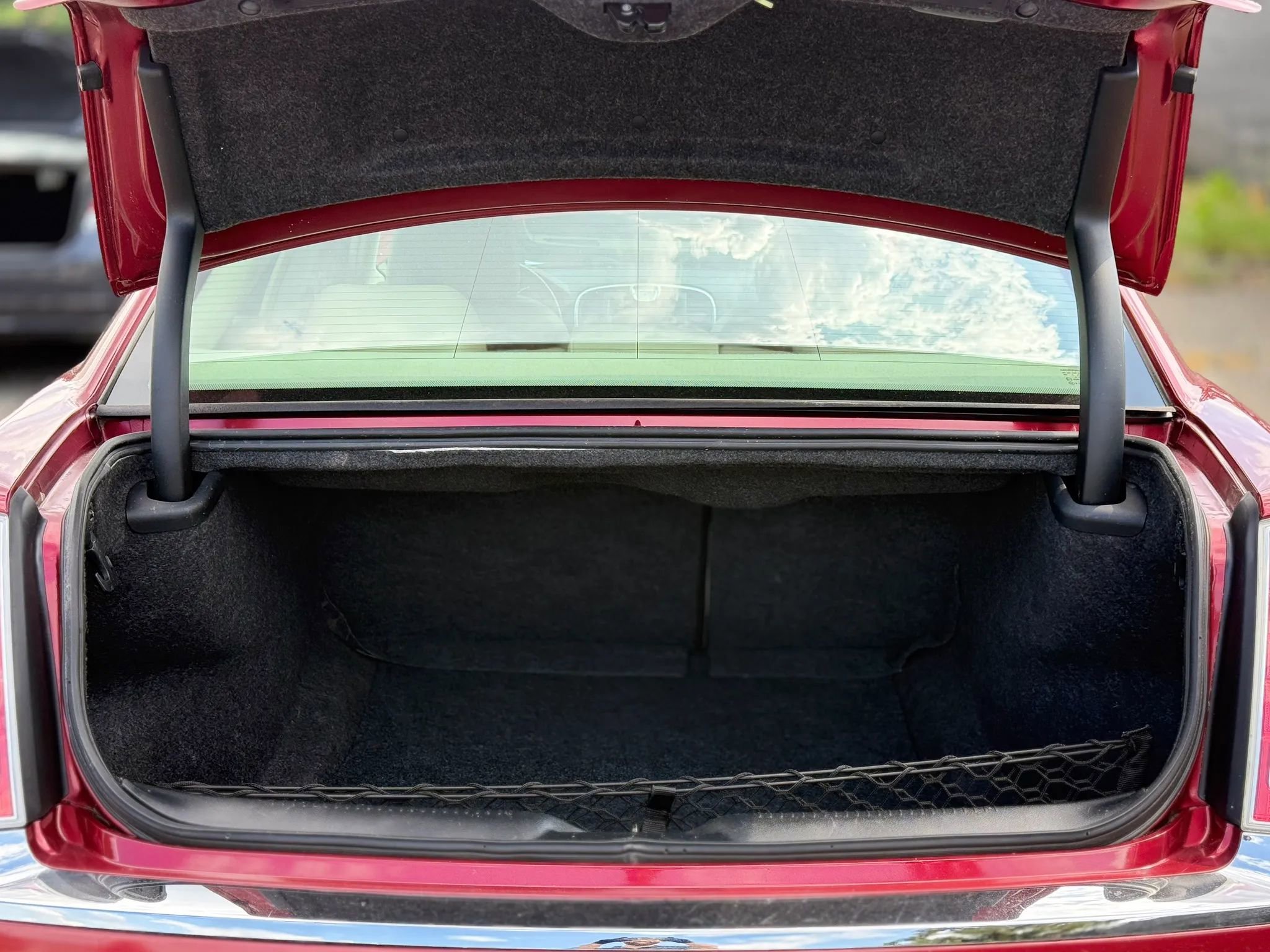 Used 2014 Chrysler 300 RWD image 28