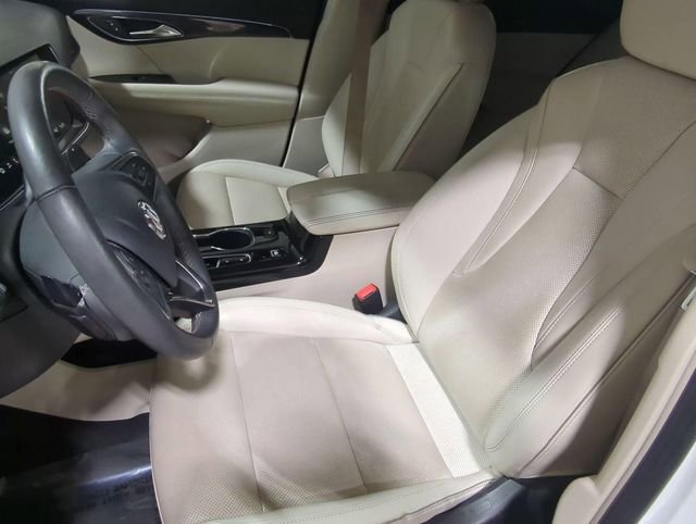 Used 2022 Buick Envision Essence w/ Safety Package image 18
