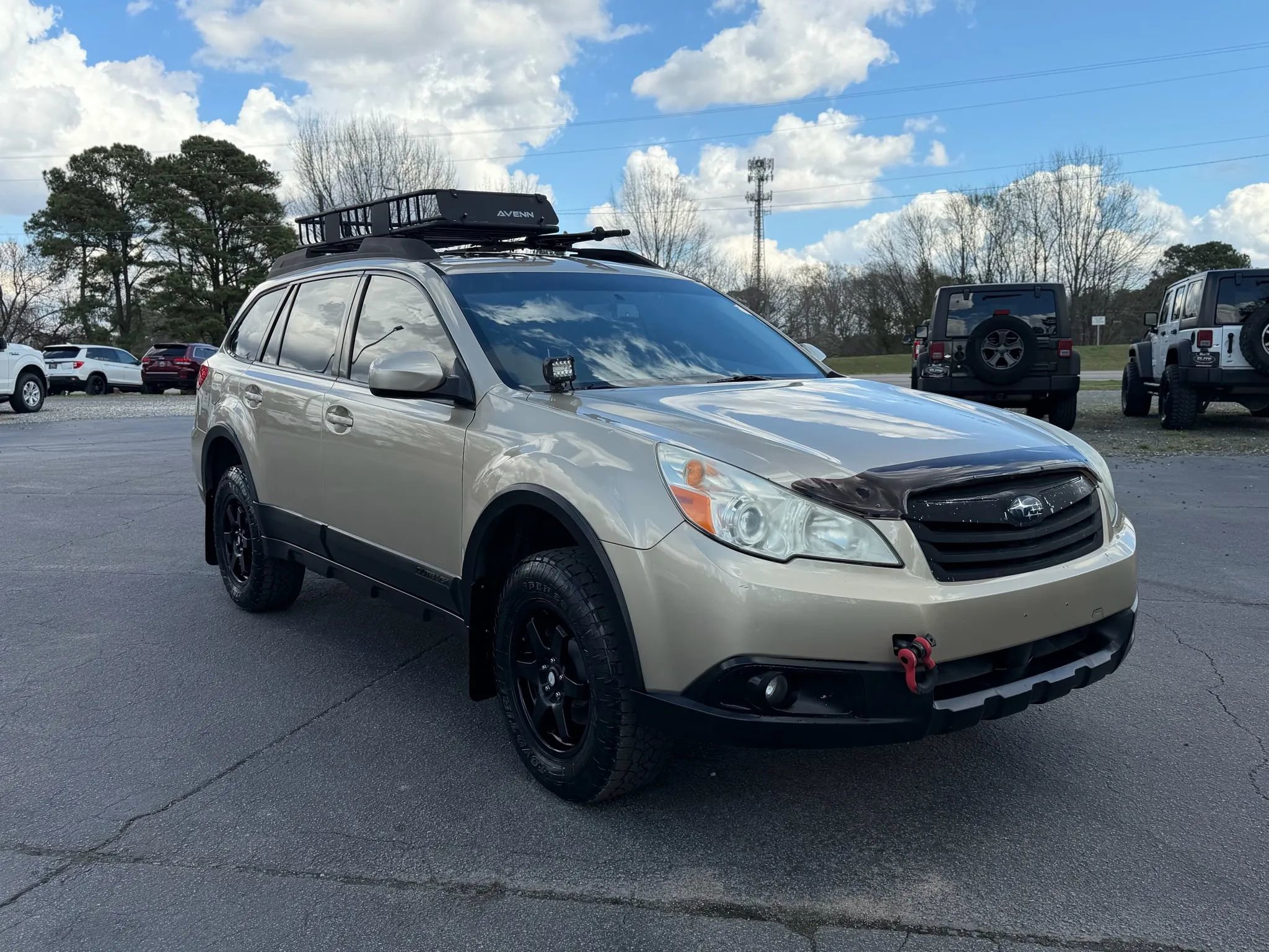 Used 2010 Subaru Outback 2.5i Limited image 5