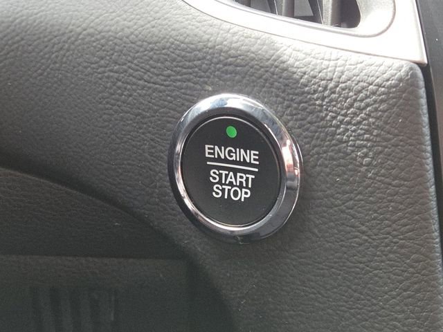 Used 2024 Ford Edge SEL AWD/4WD image 13
