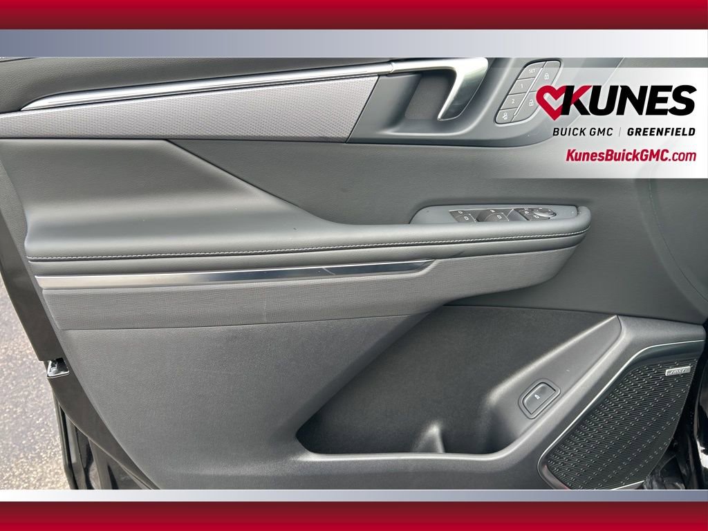 New 2026 Buick Enclave Sport Touring w/ Super Cruise Package image 19