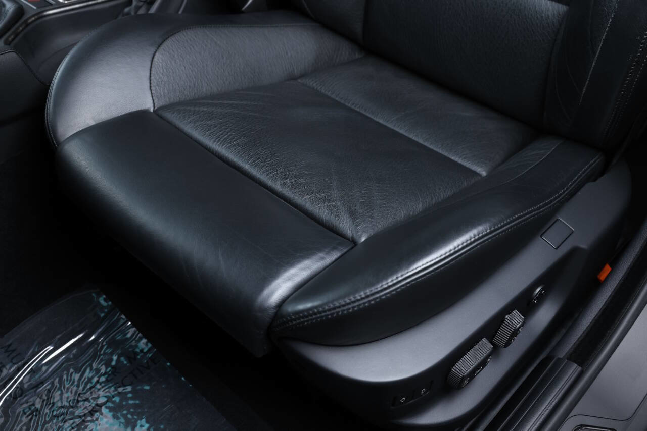 Used 2002 BMW M5 image 74