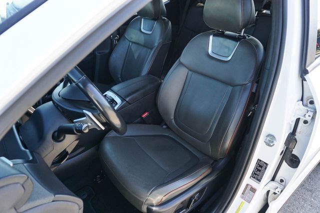 Used 2022 Hyundai Santa Cruz Limited AWD/4WD image 14