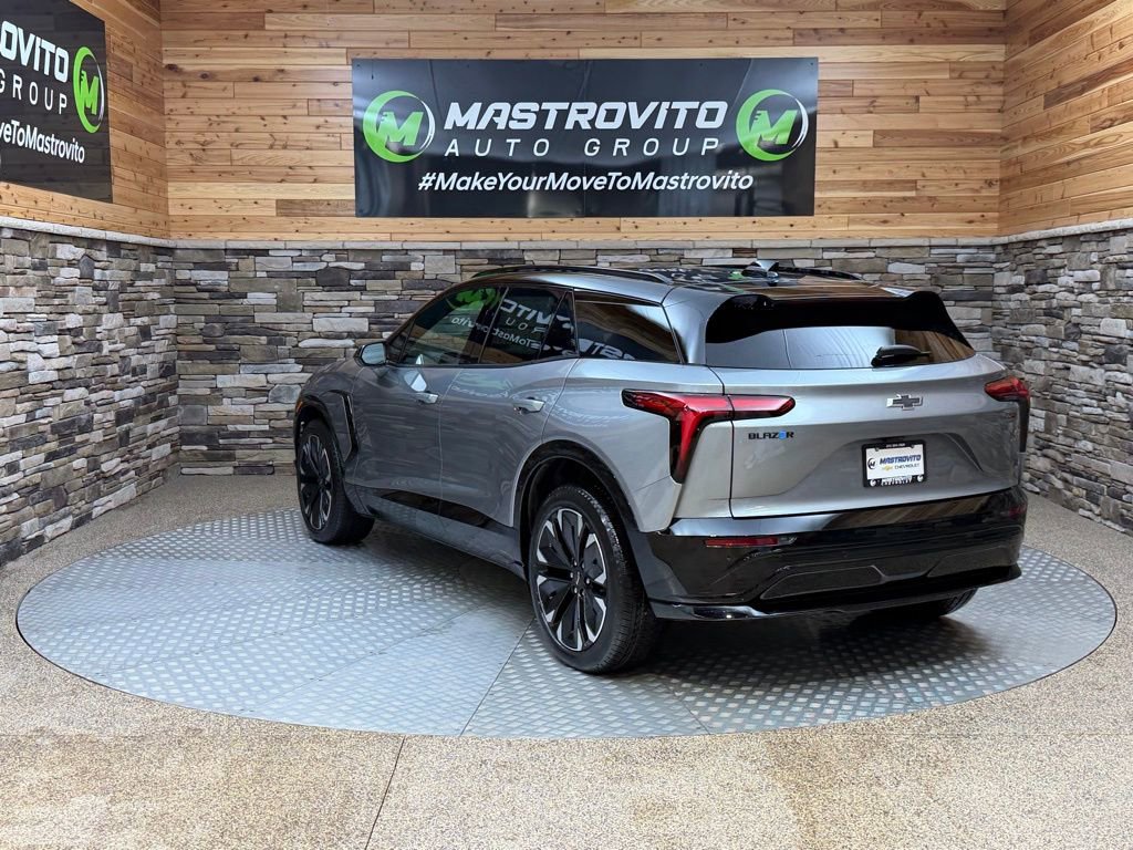 New 2025 Chevrolet Blazer EV RS RWD image 7