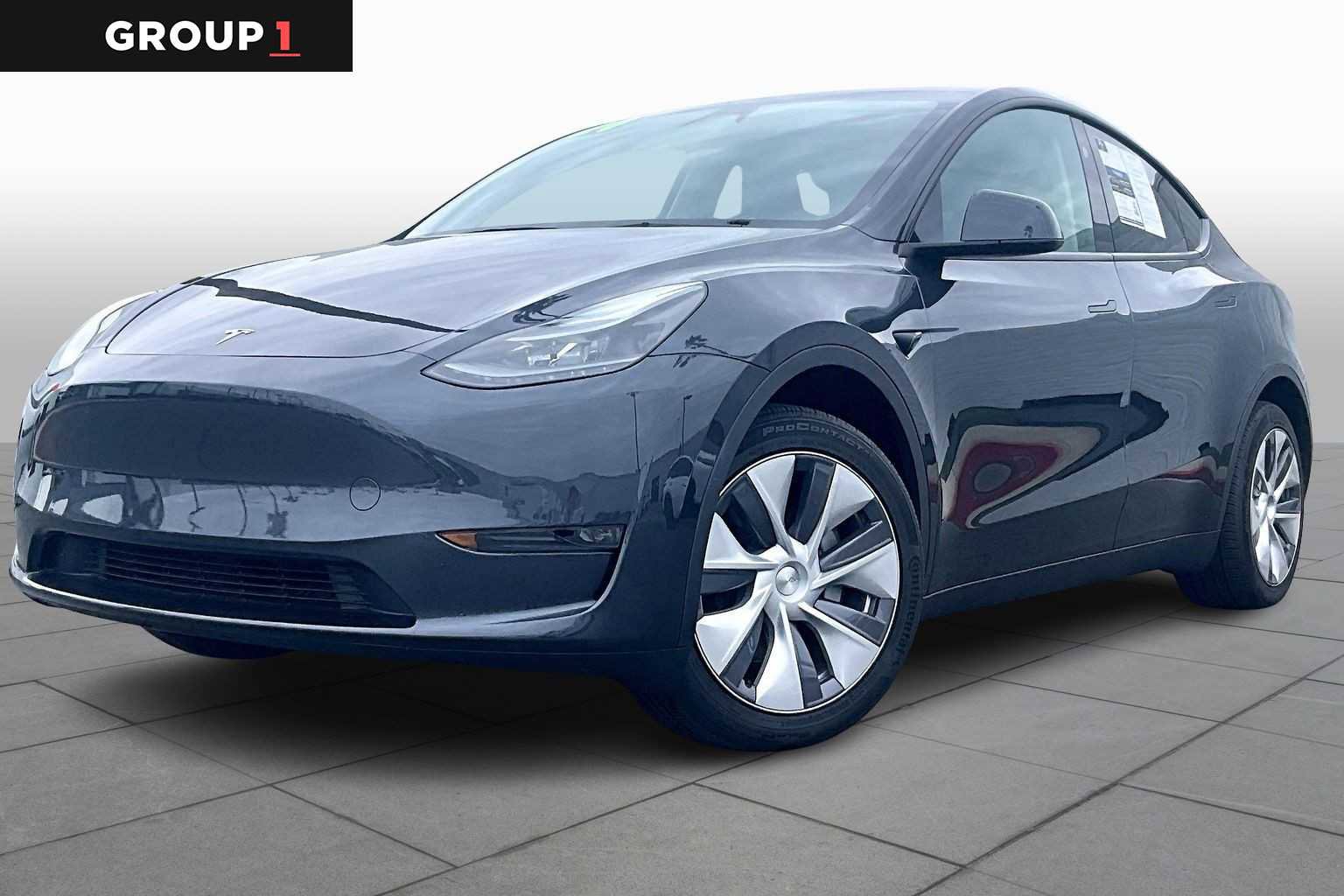 Used 2024 Tesla Model Y Long Range image 1