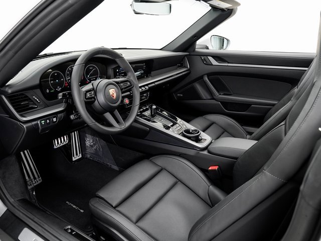 New 2026 Porsche 911 Carrera 4S image 4