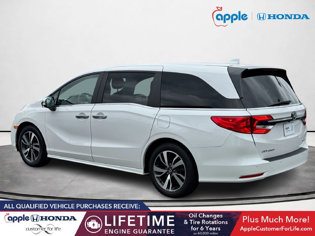Used 2024 Honda Odyssey Touring image 4