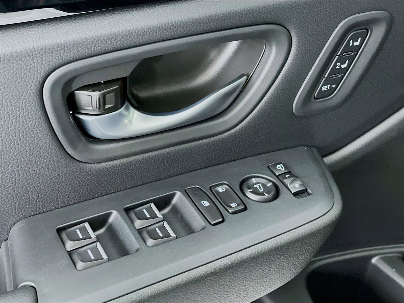 New 2025 Honda Pilot TrailSport image 20