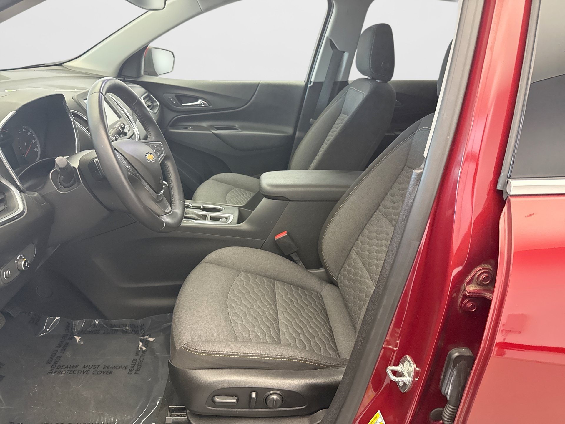 Used 2018 Chevrolet Equinox LT AWD/4WD image 11