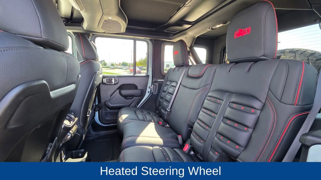 Used 2024 Jeep Wrangler Unlimited Rubicon w/ Technology Group image 20