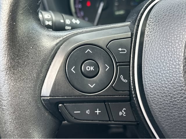 Used 2021 Toyota RAV4 Limited FWD image 33
