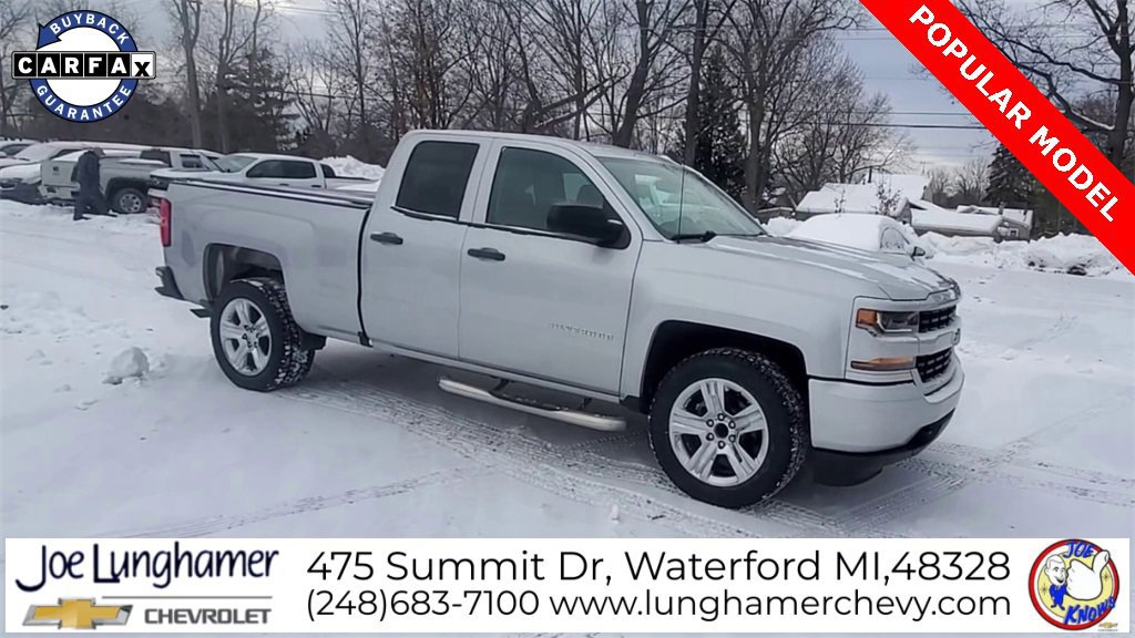 Used 2018 Chevrolet Silverado 1500 Custom w/ Custom Value Package image 2