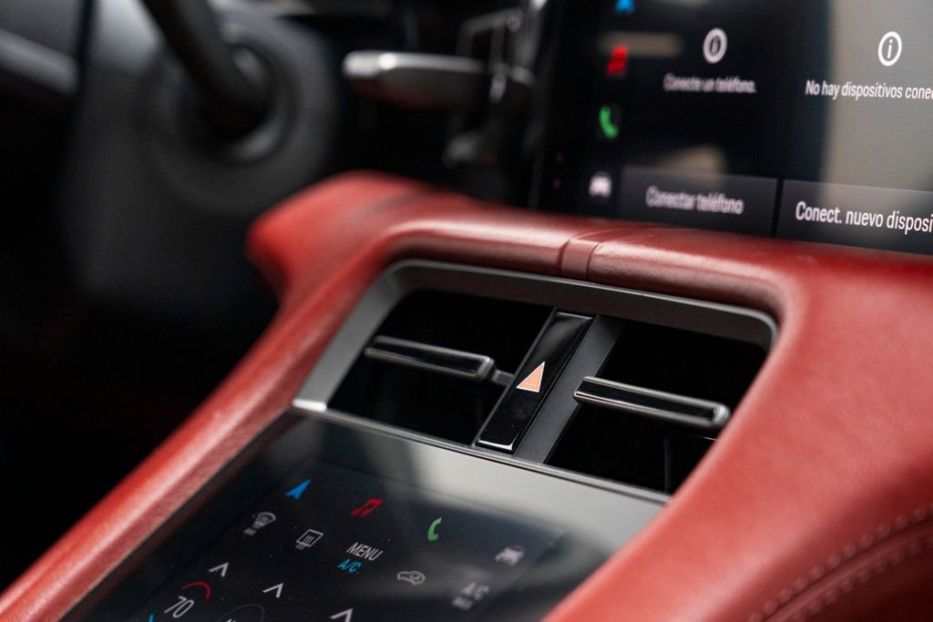 Used 2020 Porsche Taycan Turbo w/ Performance Package image 34