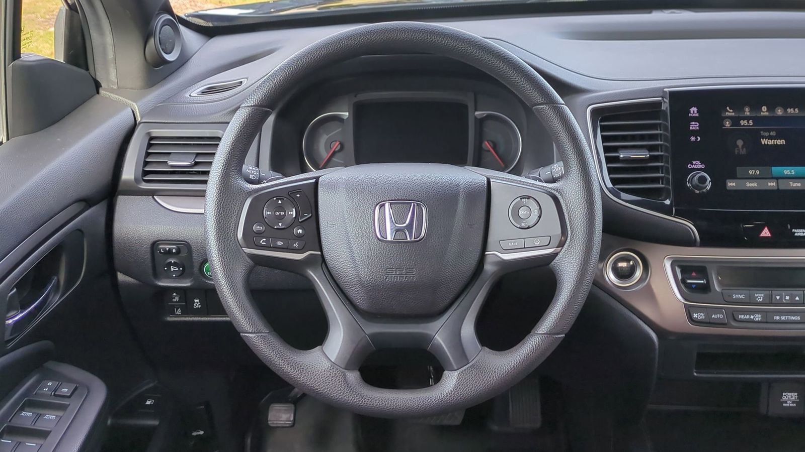 Used 2021 Honda Passport Sport image 22