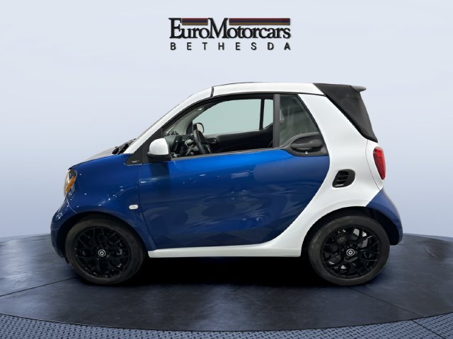 Used 2018 smart fortwo electric drive RWD image 2