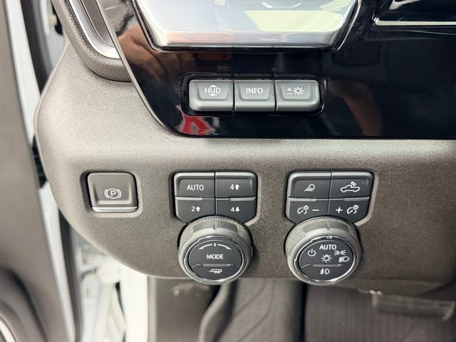 Certified 2024 Chevrolet Silverado 3500 LTZ w/ LTZ Plus Package AWD/4WD image 19