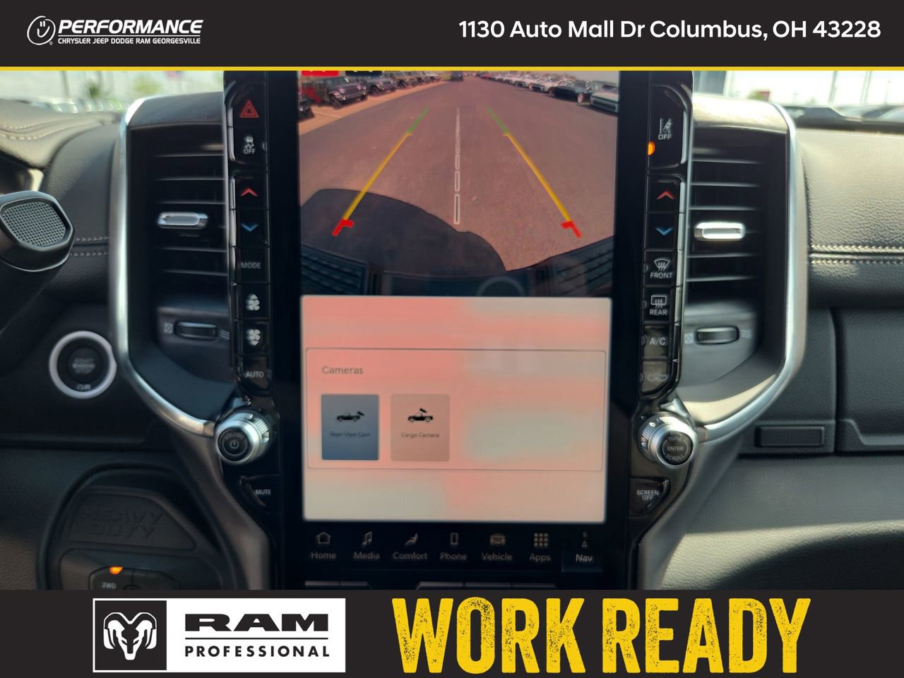 New 2026 RAM 2500 Laramie AWD/4WD image 26