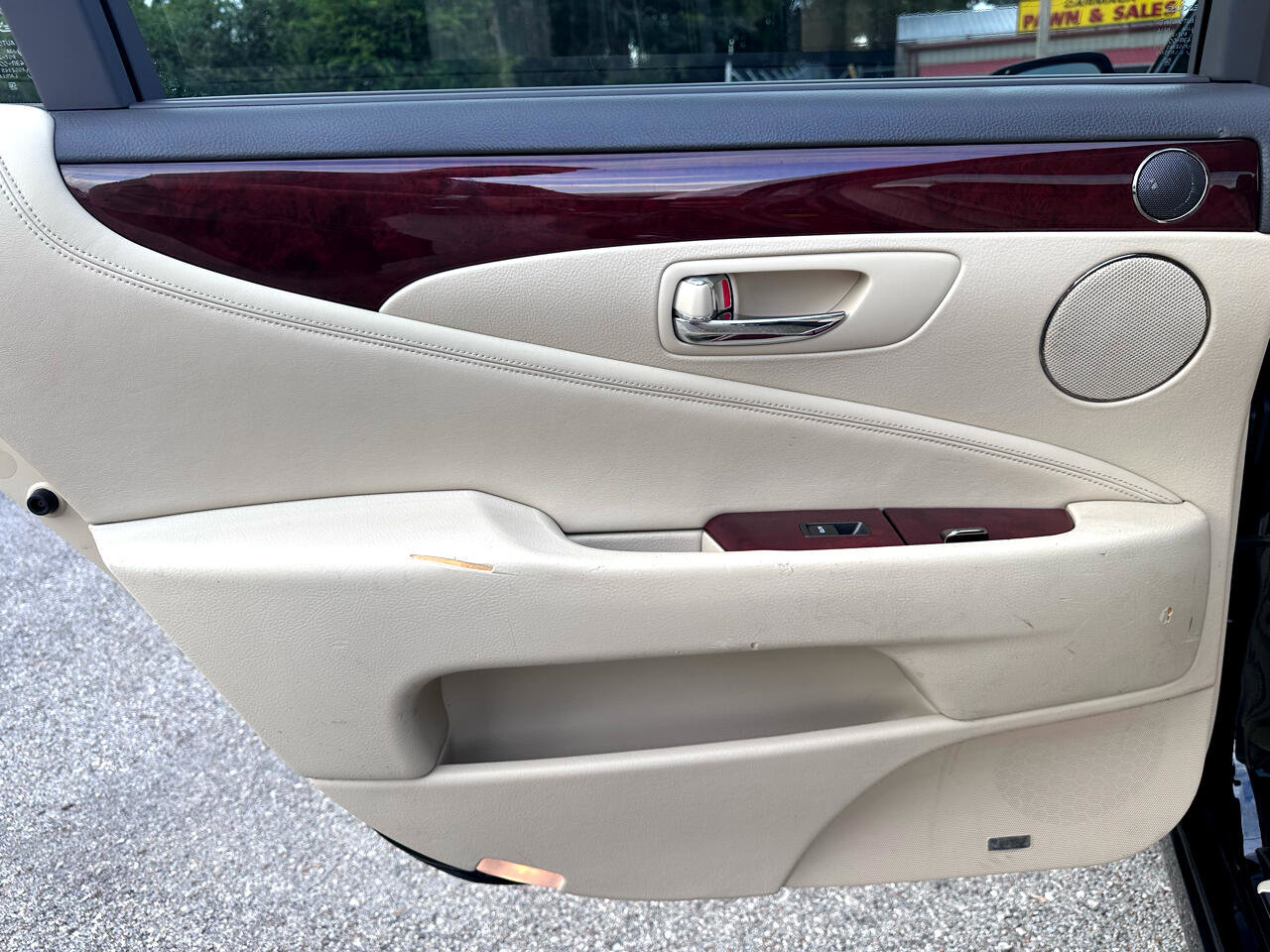 Used 2010 Lexus LS 460 L image 40