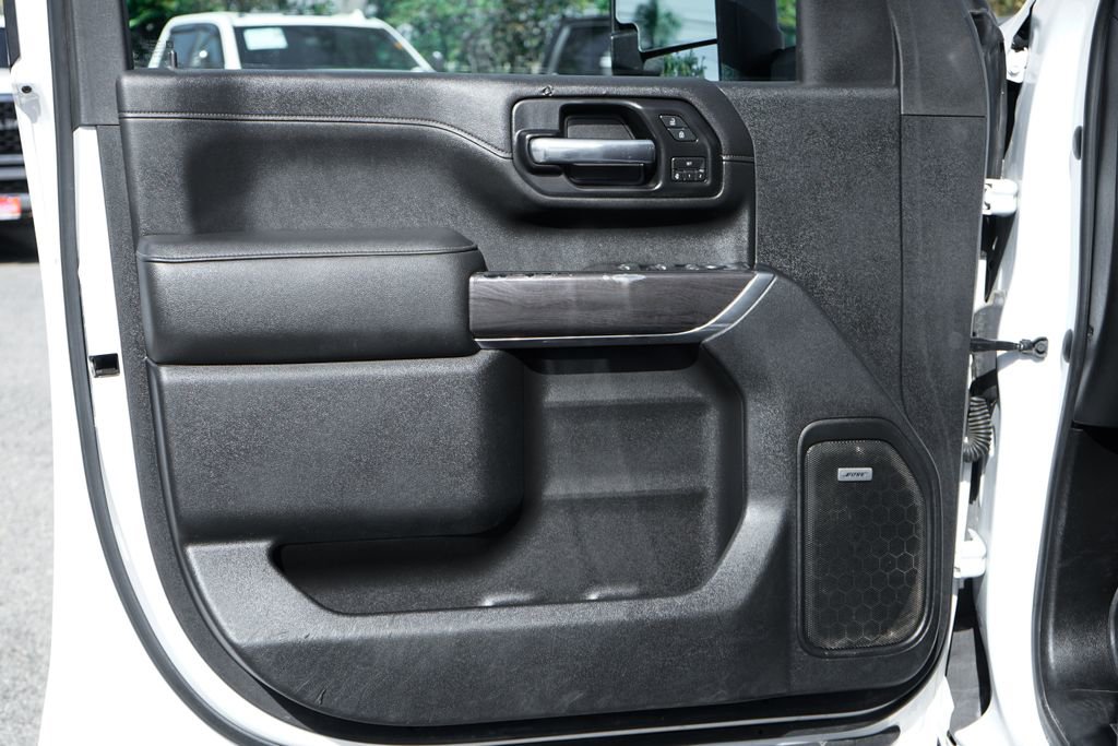 Used 2020 Chevrolet Silverado 3500 LTZ w/ LTZ Plus Package AWD/4WD image 17