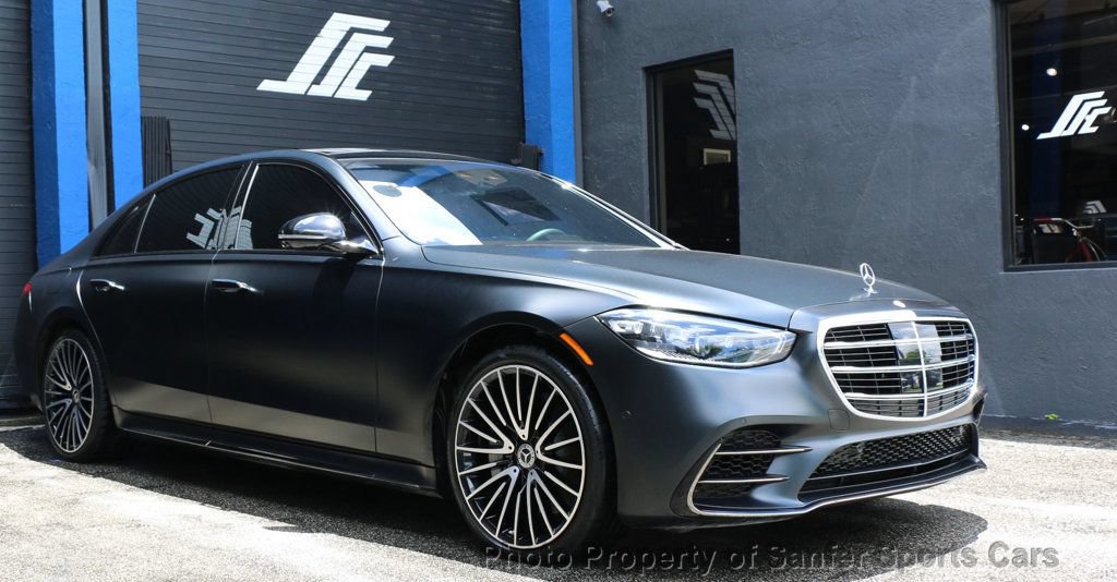 Used 2023 Mercedes-Benz S 580 4MATIC Sedan image 3