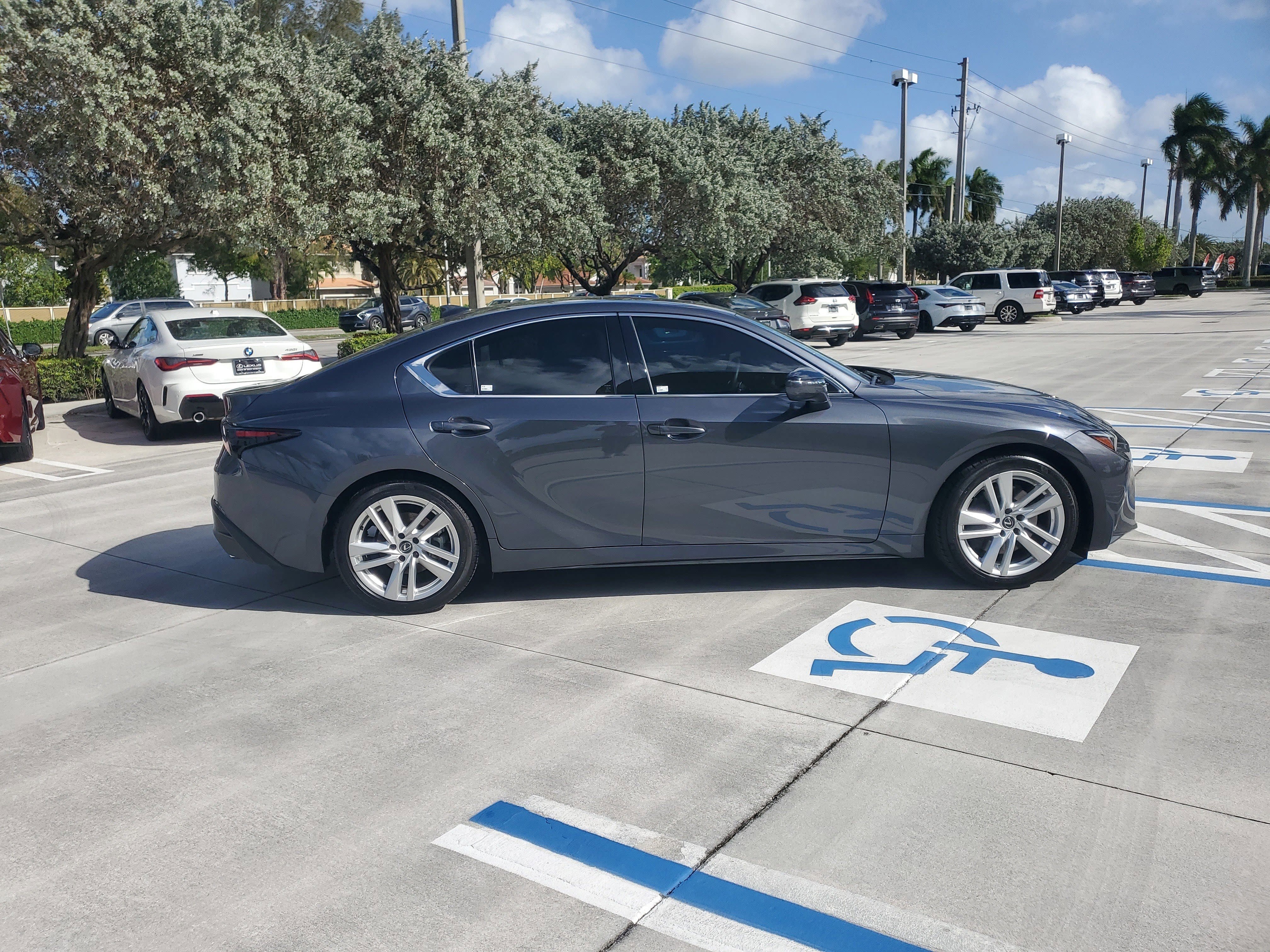 Used 2025 Lexus IS 300 w/ Comfort Package RWD image 11