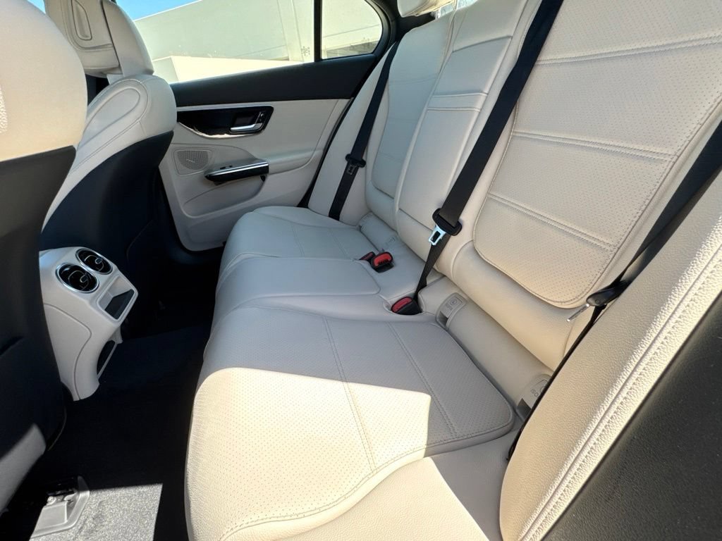 New 2026 Mercedes-Benz C 300 Sedan image 31