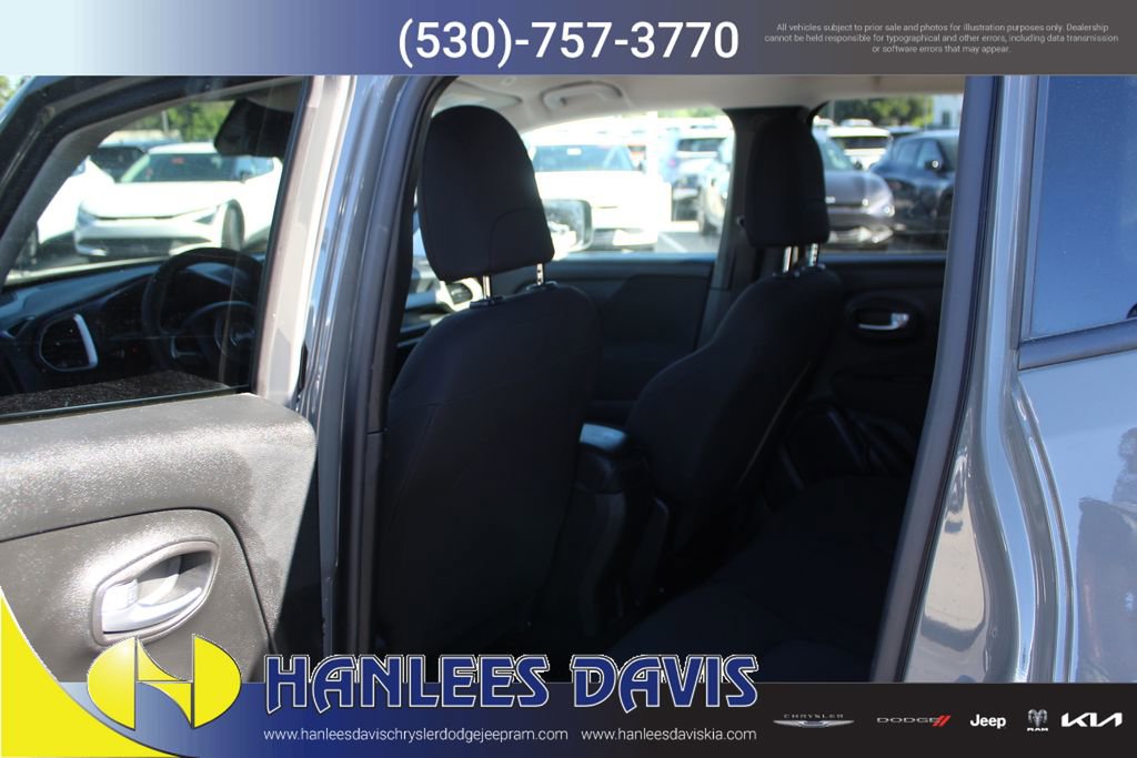 Used 2021 Jeep Renegade Sport w/ Sport Appearance Group image 14