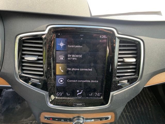 Used 2021 Volvo XC90 T6 Momentum w/ Advanced Package AWD/4WD image 10