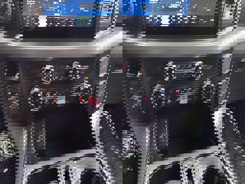 New 2026 Ford F150 XLT w/ Equipment Group 302A MID image 28