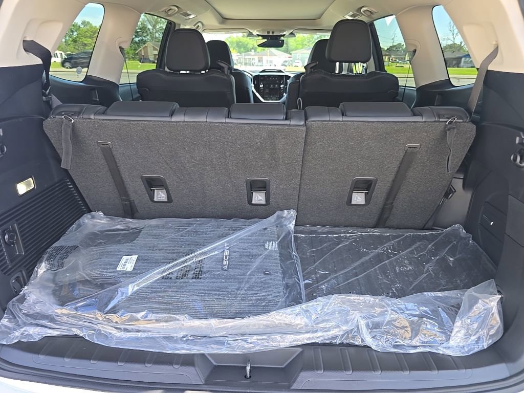 Certified 2025 Subaru Ascent Limited w/ Popular Package #2 image 29