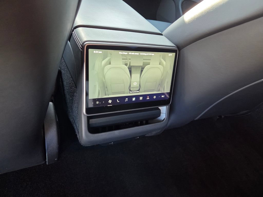 Used 2025 Tesla Model 3 Long Range RWD image 8