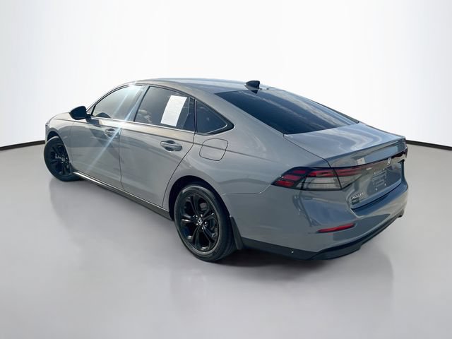 Certified 2025 Honda Accord SE image 6
