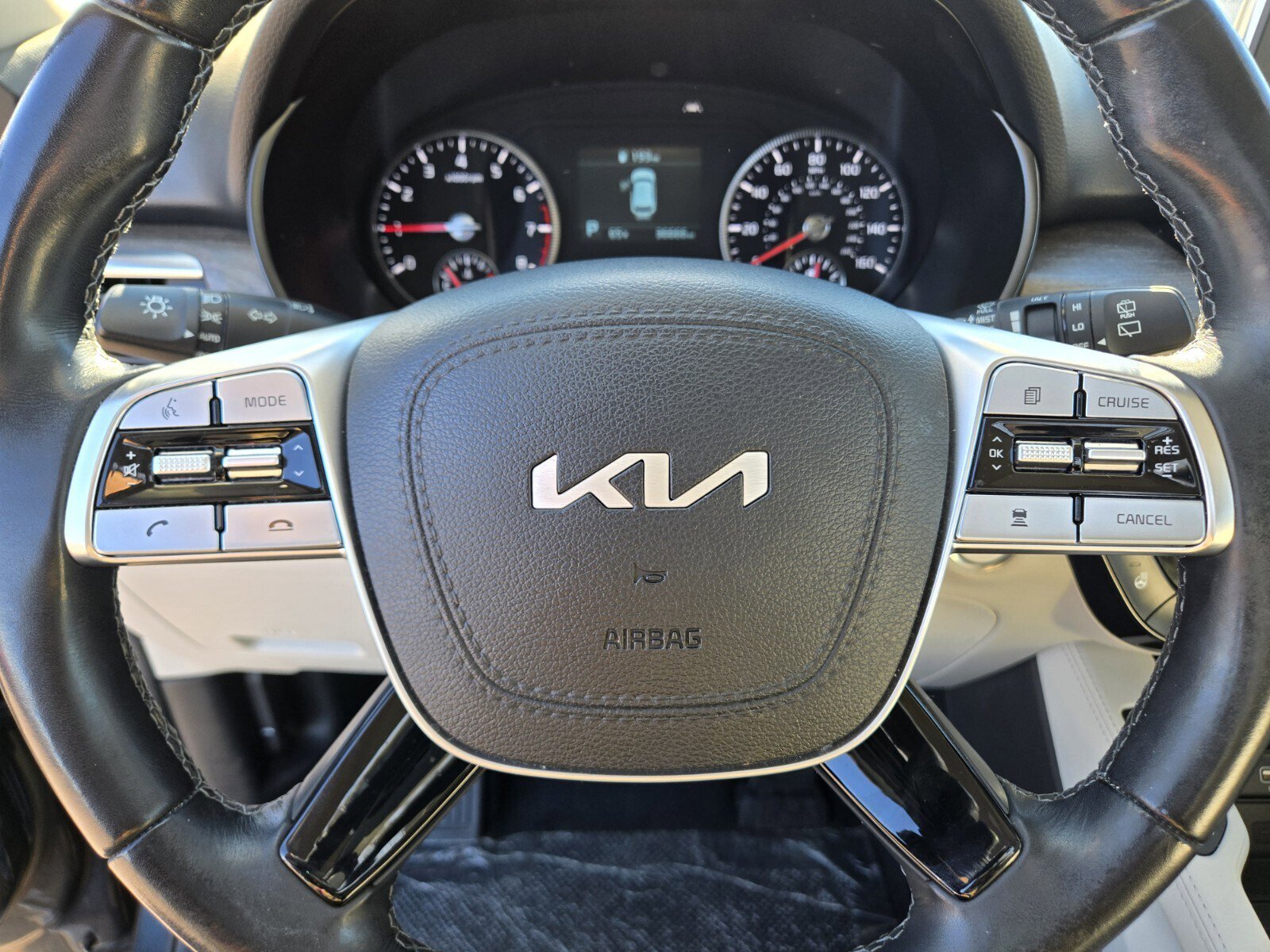 Certified 2022 Kia Telluride EX w/ EX Premium Package image 24