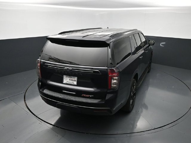Used 2023 Chevrolet Suburban RST RWD image 30