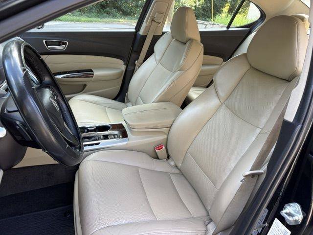 Used 2018 Acura TLX w/ Technology Package FWD image 8