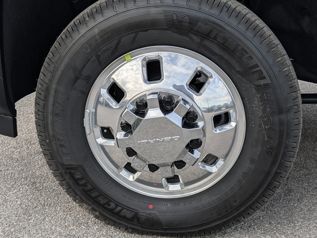 New 2026 GMC Sierra 3500 Denali image 10